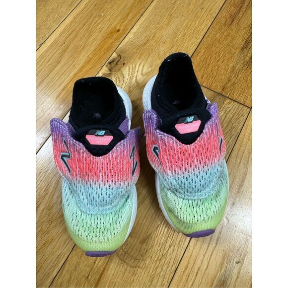 New Balance Other - New Balance Girls Fresh Form Tennis Shoes Size 8